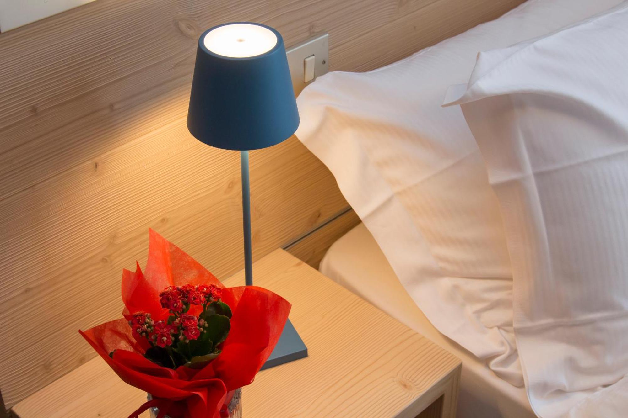 Hotel Miralago Bossico Ruang foto